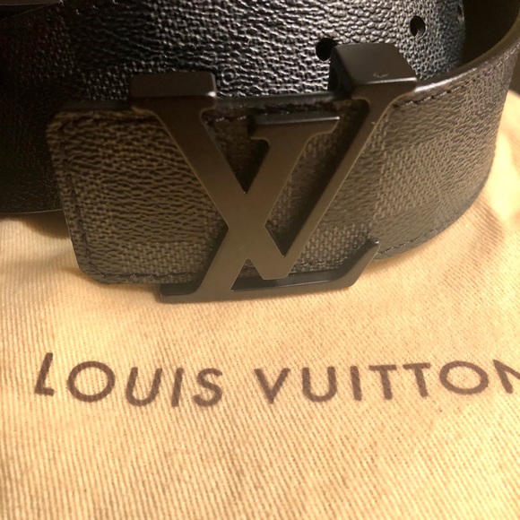 LV belt purchased at the store in VA. Worn Twice. - Picture 3 of 6